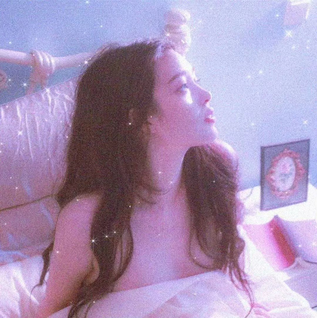 神穿古代我龙袍加身